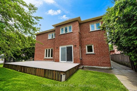 Photo 43 at 2 Woodriver Street, Devonsleigh, Richmond Hill