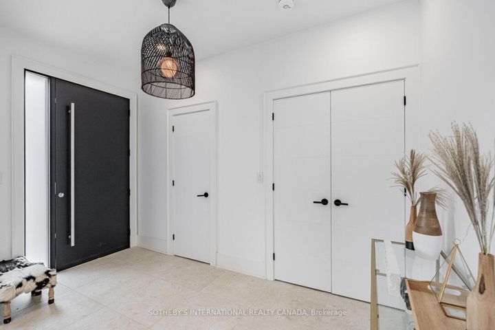 Photo 1 at 6 Twenty Fifth Street, Long Branch, Toronto