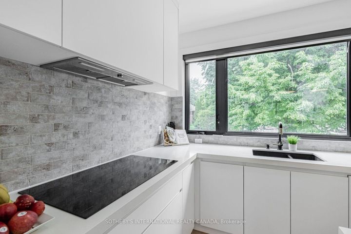 Photo 5 at 6 Twenty Fifth Street, Long Branch, Toronto