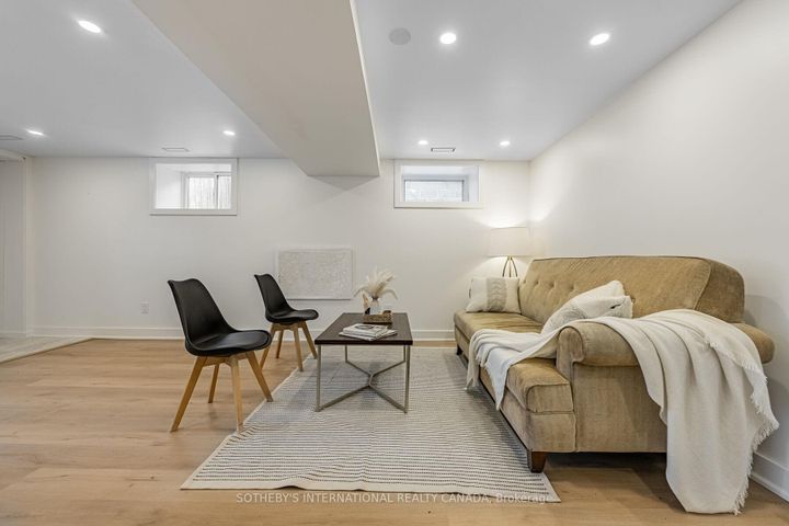 Photo 36 at 6 Twenty Fifth Street, Long Branch, Toronto