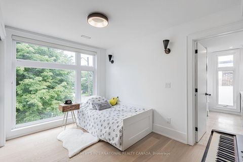 Photo 26 at 6 Twenty Fifth Street, Long Branch, Toronto