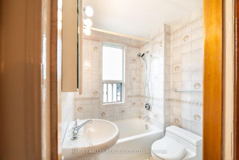 Photo 17 at 6 Crocker Avenue, Bellwoods, Toronto