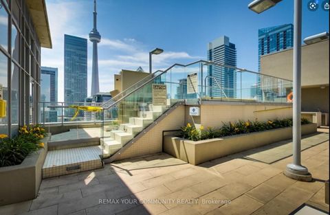 Photo 12 at 1809 - 126 Simcoe Street, Waterfront Communities C1, Toronto