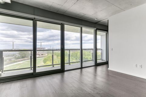 Photo 9 at 820 - 170 Bayview Avenue, Moss Park, Toronto