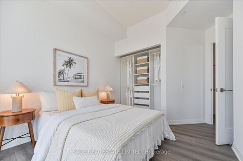 Photo 15 at 2518 - 9000 Jane Street, Concord, Vaughan