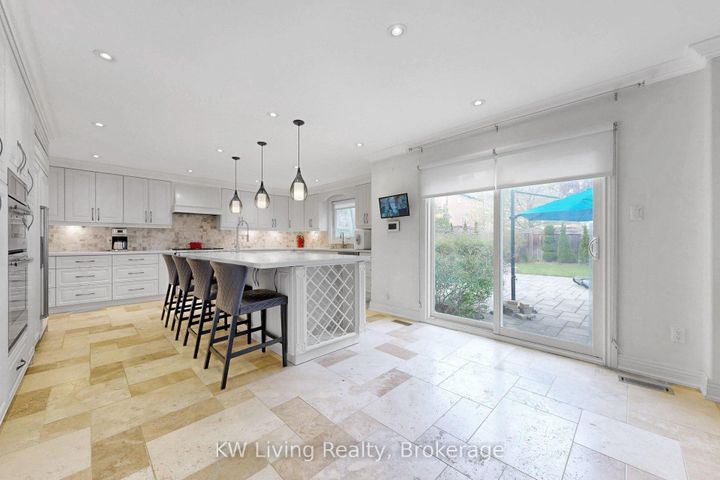 Photo 13 at 5167 Frybrook Court, Central Erin Mills, Mississauga