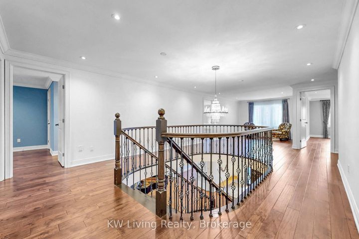 Photo 16 at 5167 Frybrook Court, Central Erin Mills, Mississauga