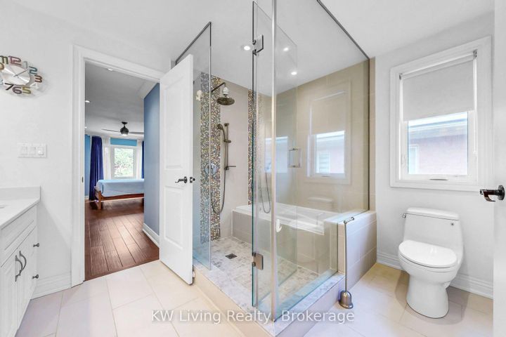 Photo 24 at 5167 Frybrook Court, Central Erin Mills, Mississauga