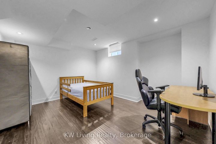 Photo 32 at 5167 Frybrook Court, Central Erin Mills, Mississauga