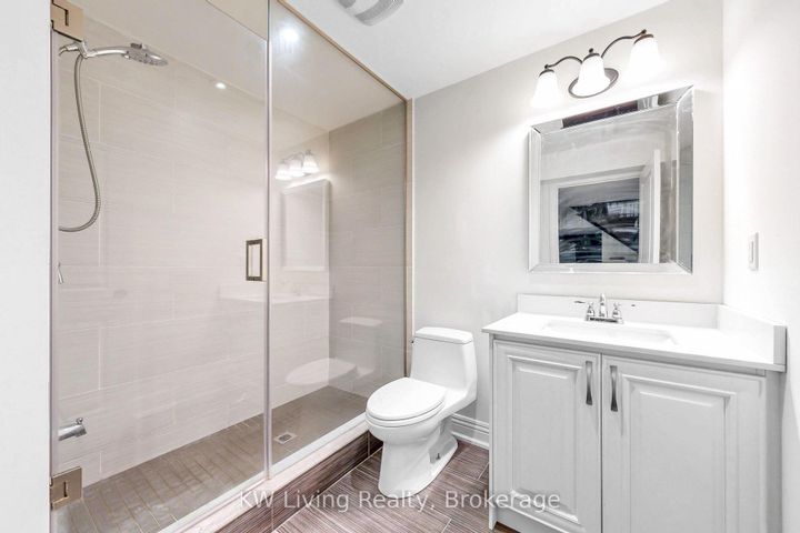 Photo 33 at 5167 Frybrook Court, Central Erin Mills, Mississauga
