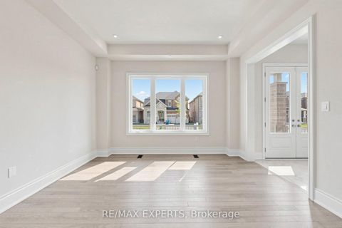 Photo 17 at 60 Bud Leggett Crescent, Keswick South, Georgina