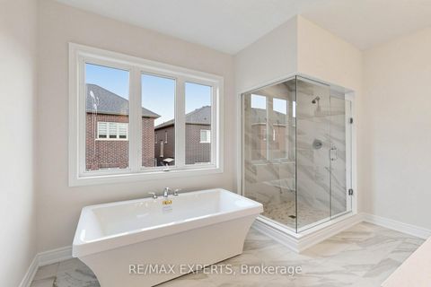 Photo 32 at 60 Bud Leggett Crescent, Keswick South, Georgina