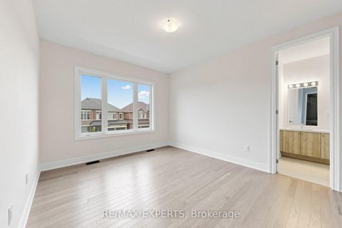 Photo 40 at 60 Bud Leggett Crescent, Keswick South, Georgina