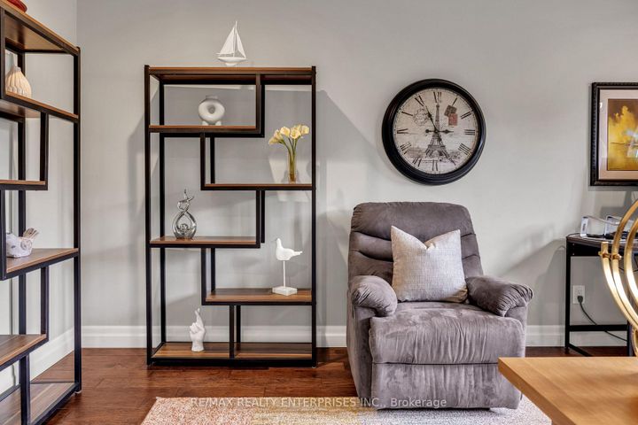 Photo 35 at 1441 Petrie Way, Clarkson, Mississauga