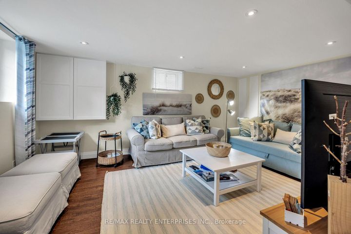 Photo 42 at 1441 Petrie Way, Clarkson, Mississauga