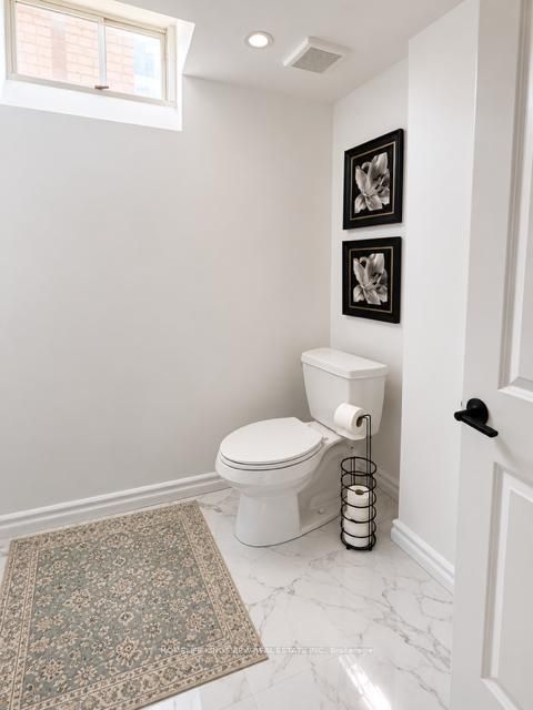 Photo 12 at 376 Vellore Avenue, Vellore Village, Vaughan
