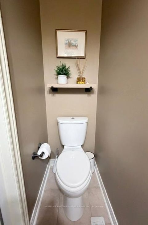 Photo 23 at 376 Vellore Avenue, Vellore Village, Vaughan