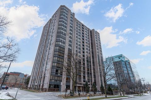 Photo 1 at 1804 - 5 Kenneth Avenue, Willowdale East, Toronto