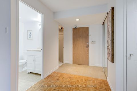 Photo 3 at 1804 - 5 Kenneth Avenue, Willowdale East, Toronto