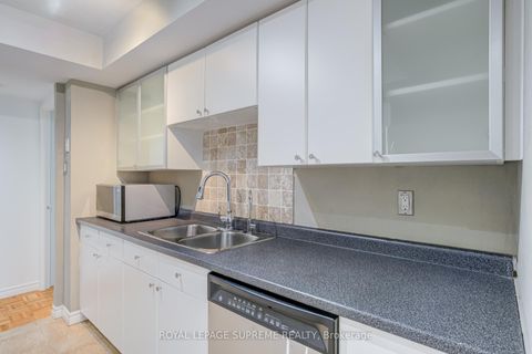 Photo 18 at 1804 - 5 Kenneth Avenue, Willowdale East, Toronto