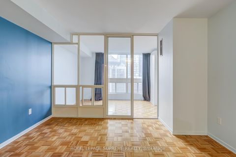 Photo 24 at 1804 - 5 Kenneth Avenue, Willowdale East, Toronto