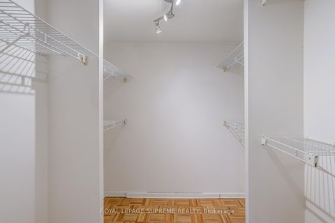 Photo 32 at 1804 - 5 Kenneth Avenue, Willowdale East, Toronto