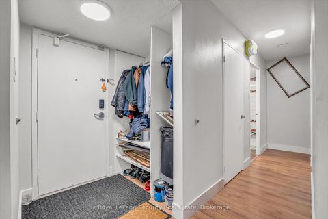Photo 6 at 1207 - 10 Martha Eaton Way, Amesbury, Toronto
