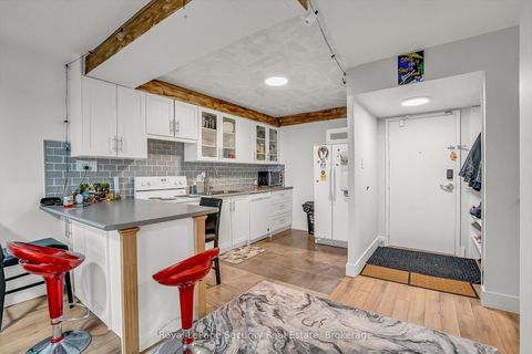 Photo 7 at 1207 - 10 Martha Eaton Way, Amesbury, Toronto