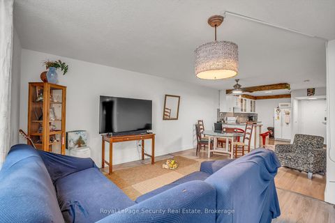 Photo 15 at 1207 - 10 Martha Eaton Way, Amesbury, Toronto