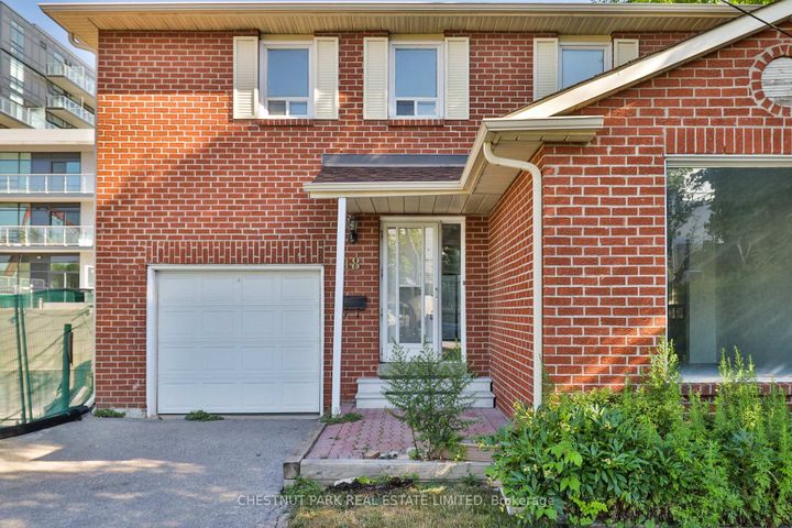 Photo 0 at 18 Dervock Crescent, Bayview Village, Toronto