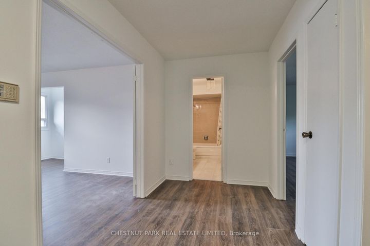 Photo 16 at 18 Dervock Crescent, Bayview Village, Toronto