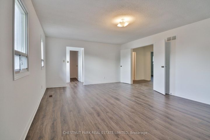 Photo 21 at 18 Dervock Crescent, Bayview Village, Toronto