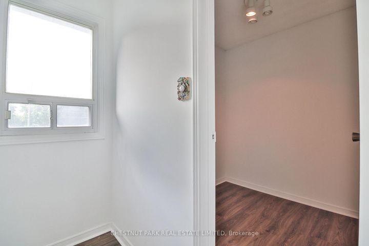 Photo 23 at 18 Dervock Crescent, Bayview Village, Toronto
