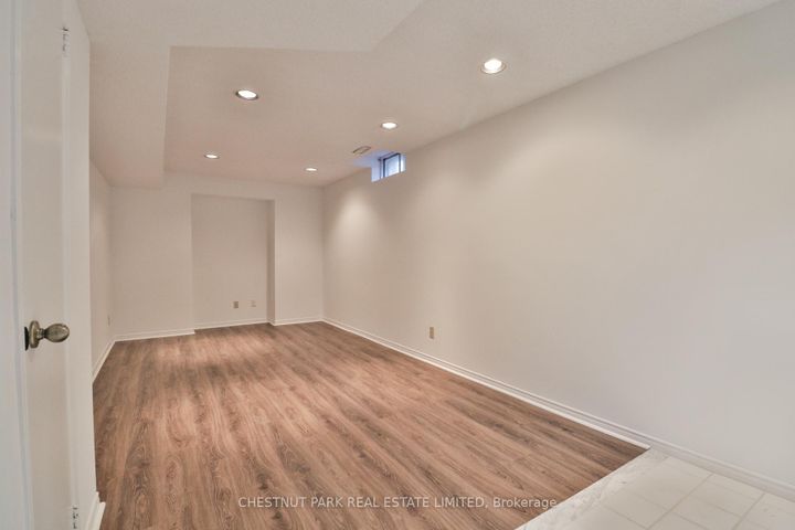 Photo 33 at 18 Dervock Crescent, Bayview Village, Toronto