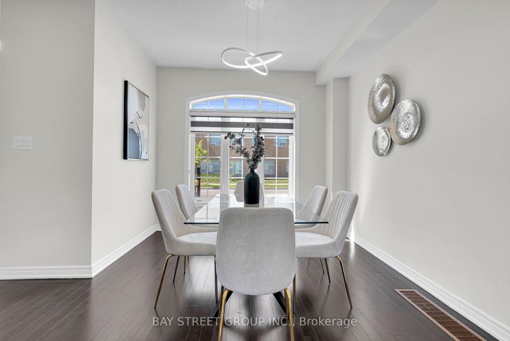 Photo 14 at 221 Clockwork Drive, Northwest Brampton, Brampton