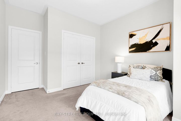 Photo 31 at 221 Clockwork Drive, Northwest Brampton, Brampton