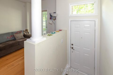 Photo 3 at 26 - 23 Observatory Lane, Observatory, Richmond Hill