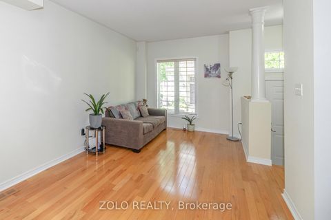 Photo 7 at 26 - 23 Observatory Lane, Observatory, Richmond Hill