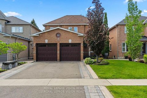 Photo 0 at 91 Princeton Gate, Maple, Vaughan