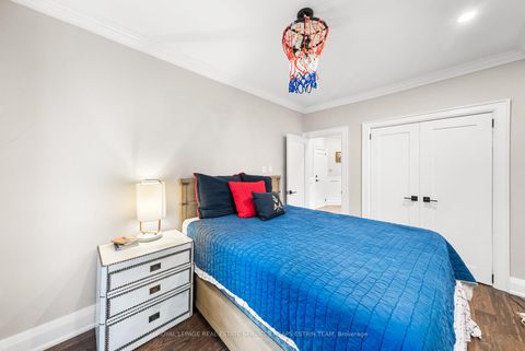 Photo 11 at 39 Standish Avenue, Moore Park, Toronto