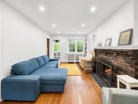 Photo 13 at 39 Standish Avenue, Moore Park, Toronto