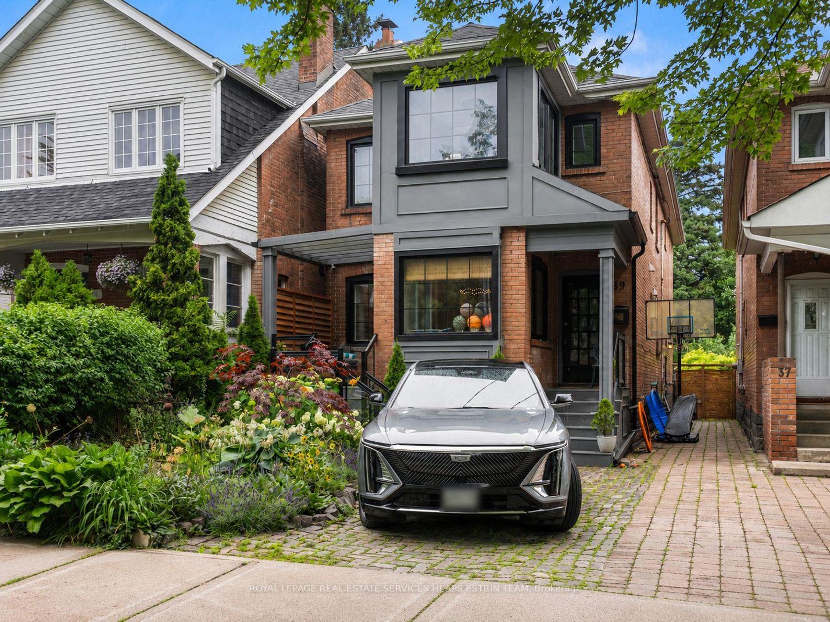 39 Standish Avenue, Moore Park, Toronto 
