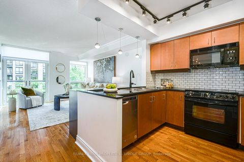 Photo 7 at 315 - 10 Delisle Avenue, St. Clair, Toronto