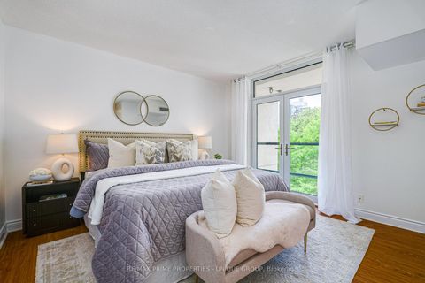 Photo 18 at 315 - 10 Delisle Avenue, St. Clair, Toronto