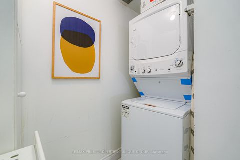 Photo 27 at 315 - 10 Delisle Avenue, St. Clair, Toronto