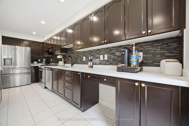 Photo 13 at 22 - 6020 Derry Road, HA Harrison, Milton