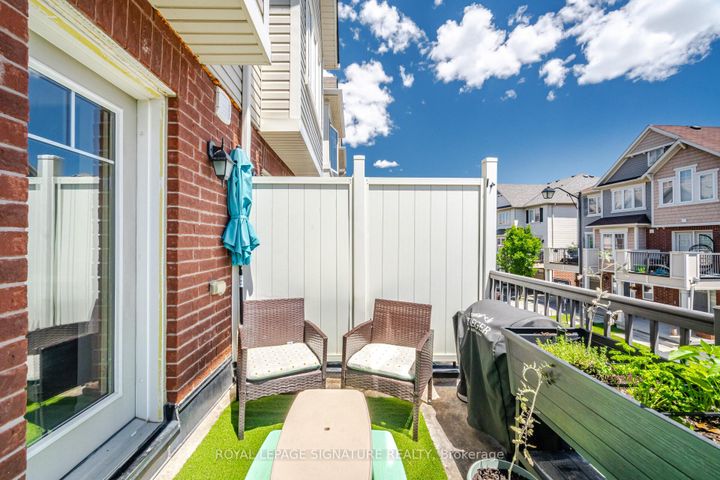 Photo 22 at 22 - 6020 Derry Road, HA Harrison, Milton