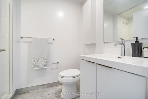 Photo 10 at 521 - 50 O'neill Road, Don Mills, Toronto