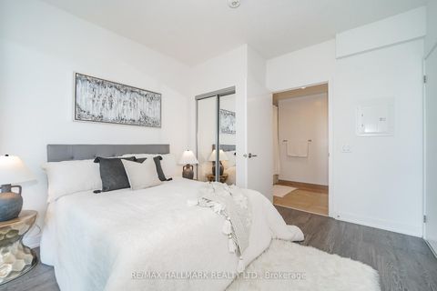 Photo 15 at 521 - 50 O'neill Road, Don Mills, Toronto