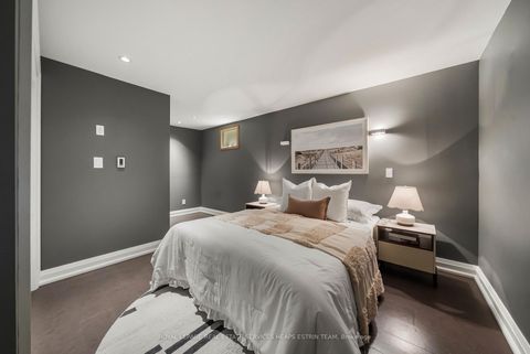 Photo 33 at 844 Duplex Avenue, Lawrence Park South, Toronto